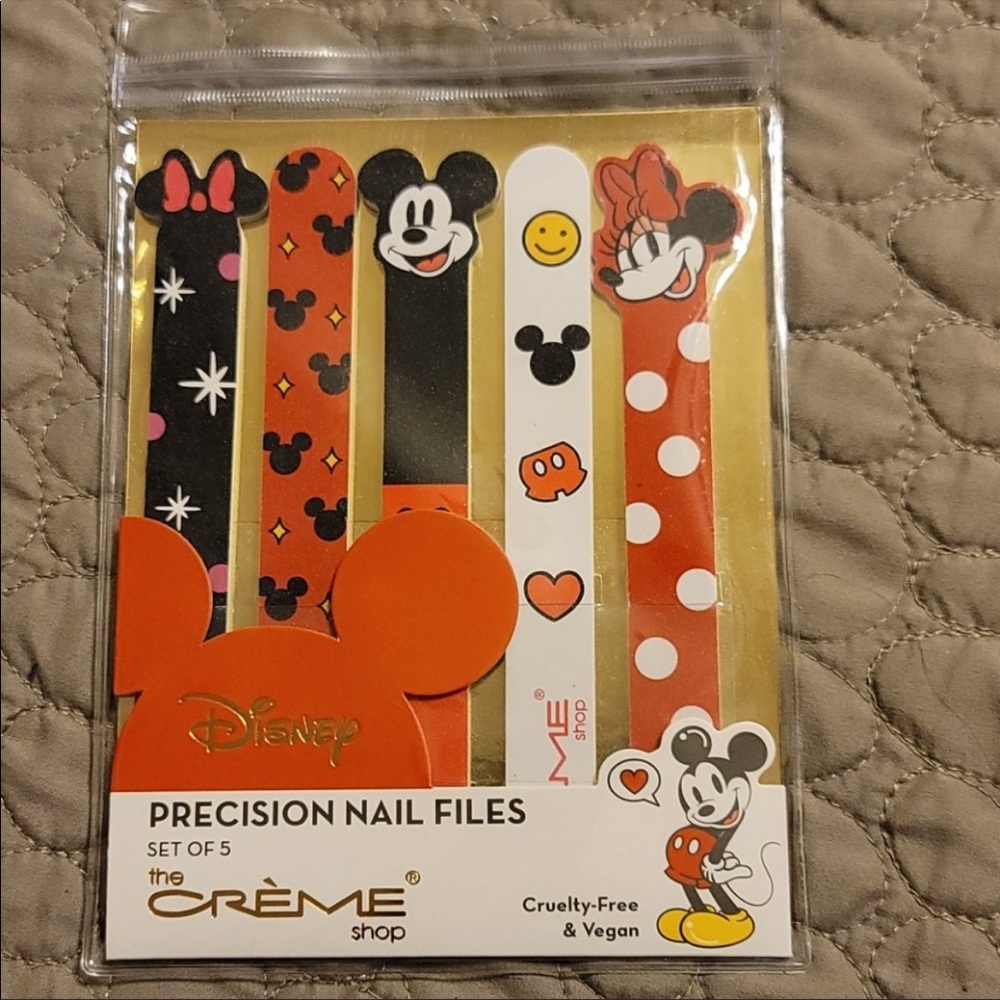 ❤️NWT❤️MICKEY AND MINNIE MOUSE NAIL FILES❤️